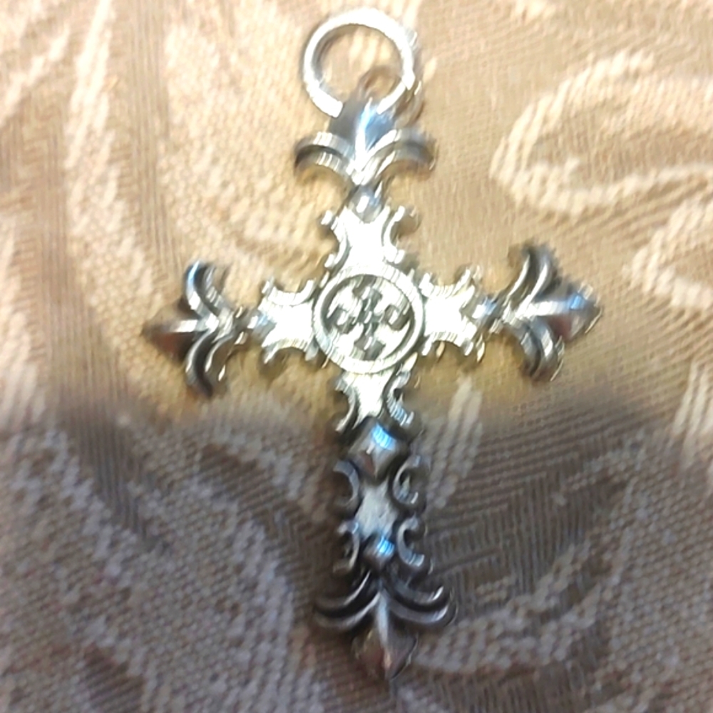 ▫️✝️▫️Beautiful Vintage Ornate Silver Metal Cross Pendant - Picture 6 of 9